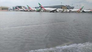 Dubai airport flooding