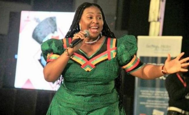 Yvonne Chaka Chaka