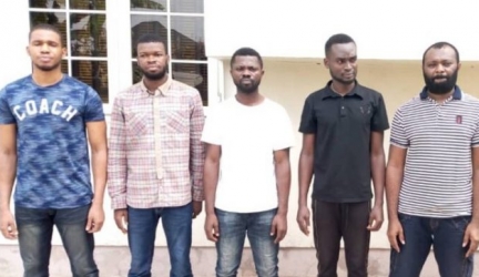 EFCC Arrests Bankers’ Syndicate Stealing Depositors’ Funds, Also See their Photos