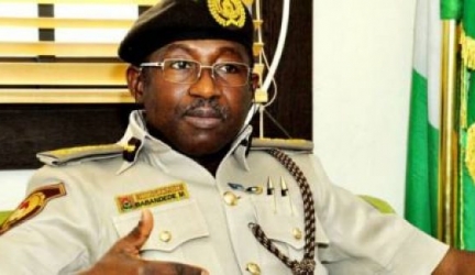 FG Slashes Visa Fees For US Citizens